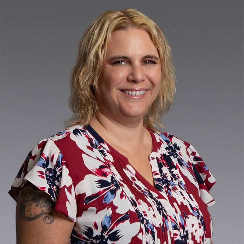 Julie_Graff_web_square